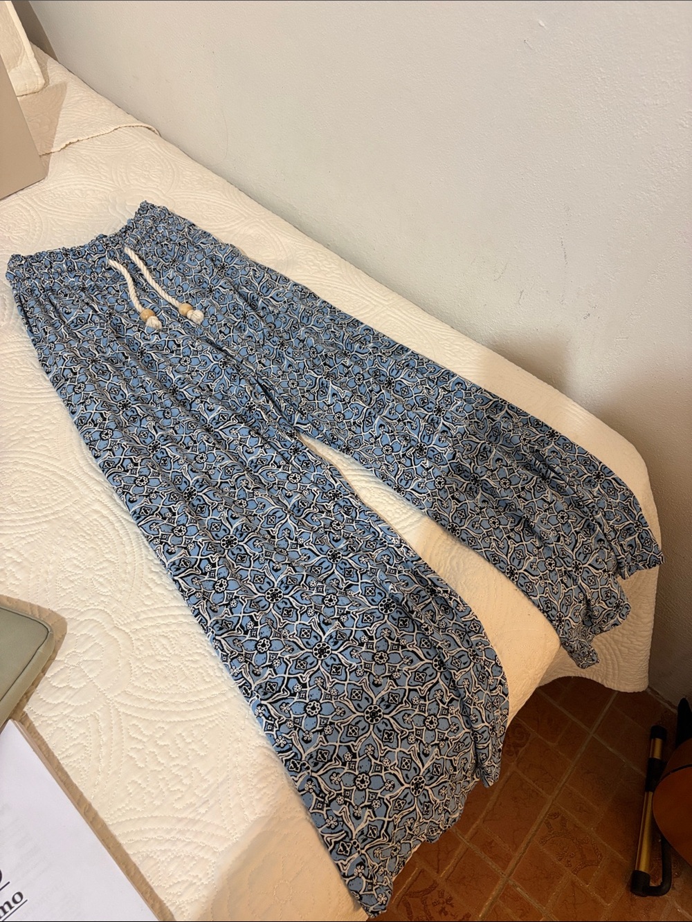 Women's Blue Patterned Drawstring Wide-Leg Pants